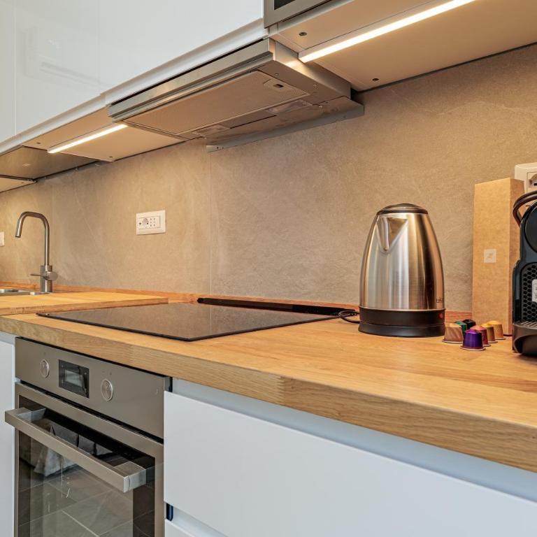 Casa Bella - by And Service - Appartamento Superior con 1 Camera da Letto e Balcone - 6