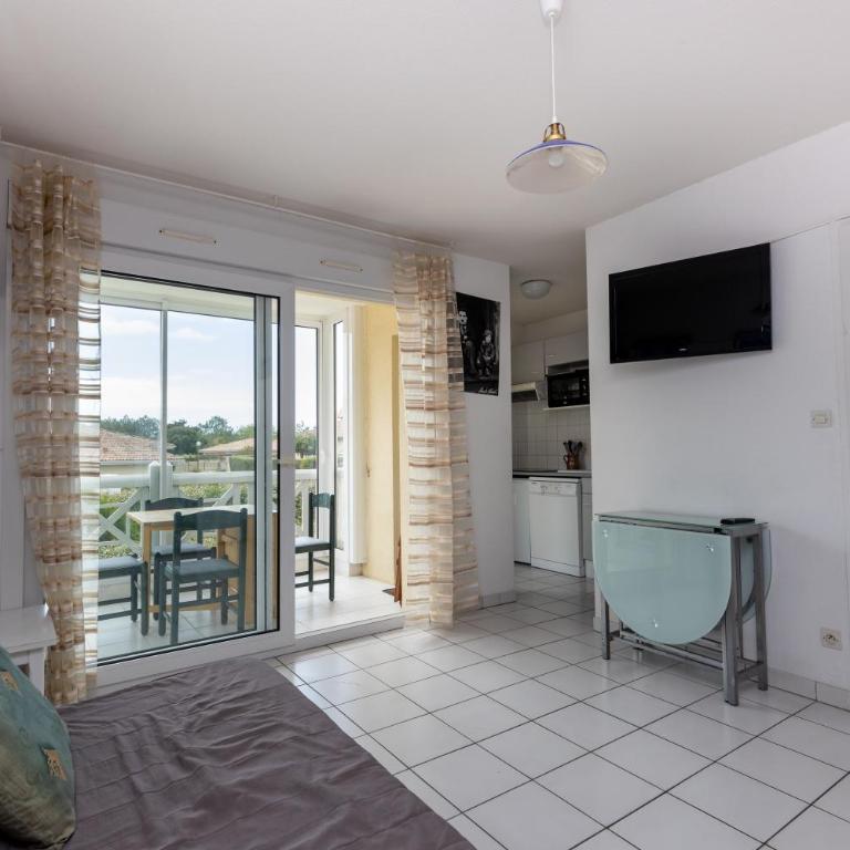 Piot T2 200m de la Plage - Appartement 1 Chambre Supérieur avec Balcon - 7