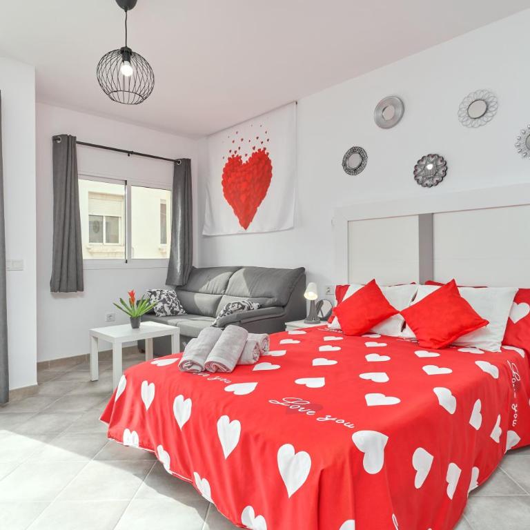 Nerja Boutique 102 Deluxe - Studio with Terrace - 4