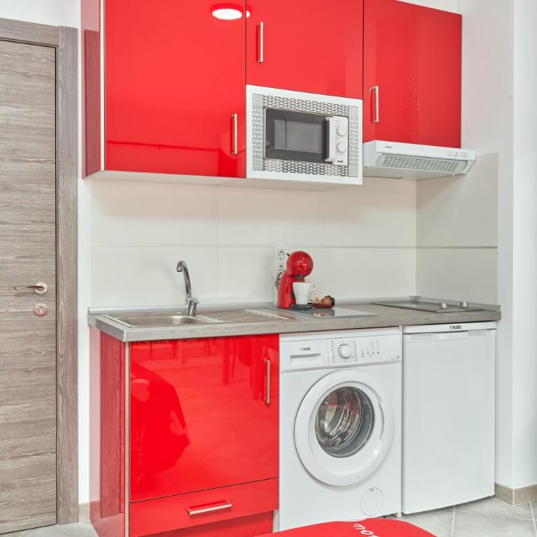 Nerja Boutique 102 Deluxe - Studio with Terrace - 18