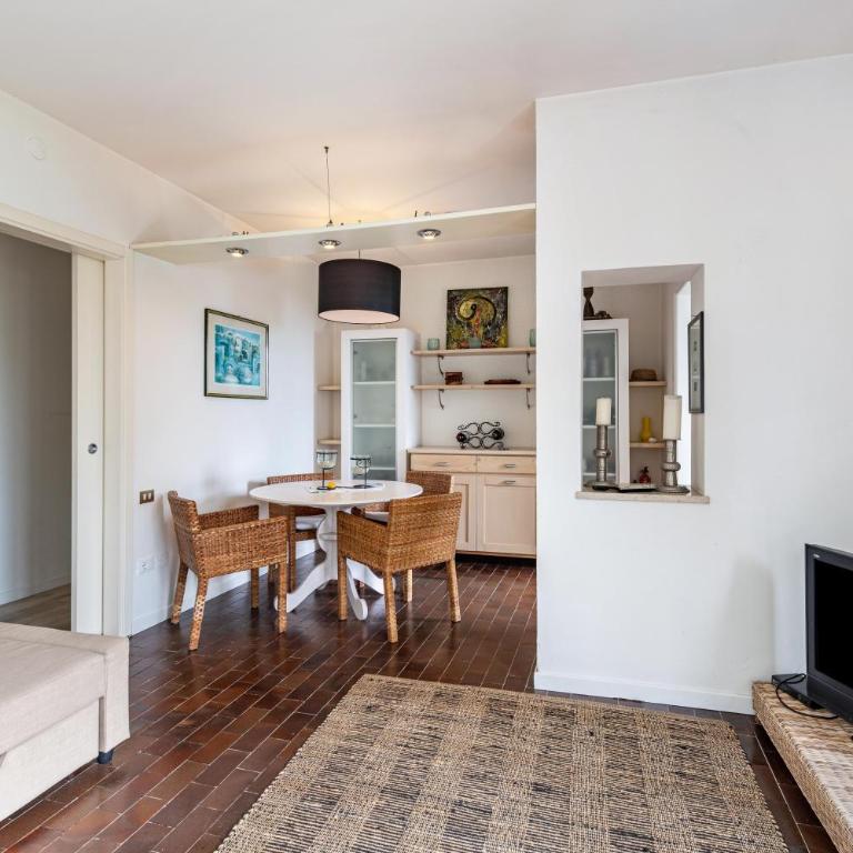 Villa Verde - Two-Bedroom Deluxe Apartment with Garden View - 9