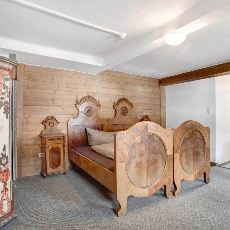 Fuchswirt Kelchsau - Dreibettzimmer mit Dusche - 8
