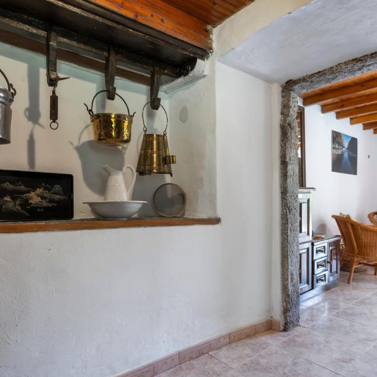 Casa María Mérica - Two-Bedroom Deluxe Apartment with Garden View - 21