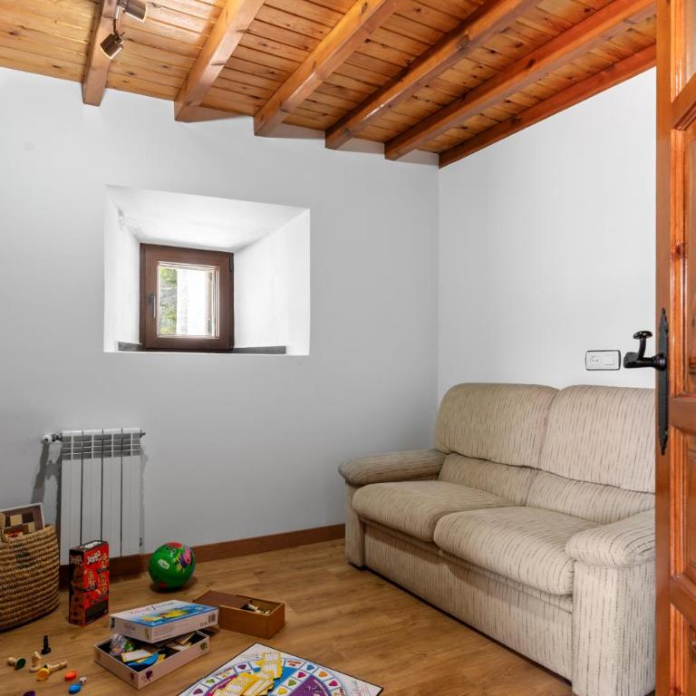 Casa María Mérica - Two-Bedroom Deluxe Apartment with Garden View - 18
