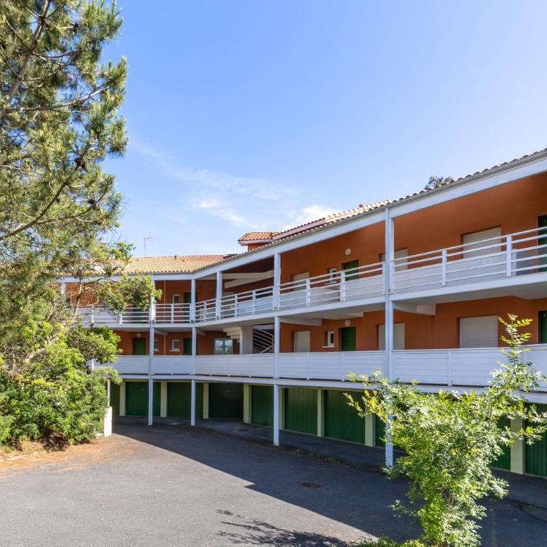 Appartement Fred - Appartement 1 Chambre avec Jardin - 17