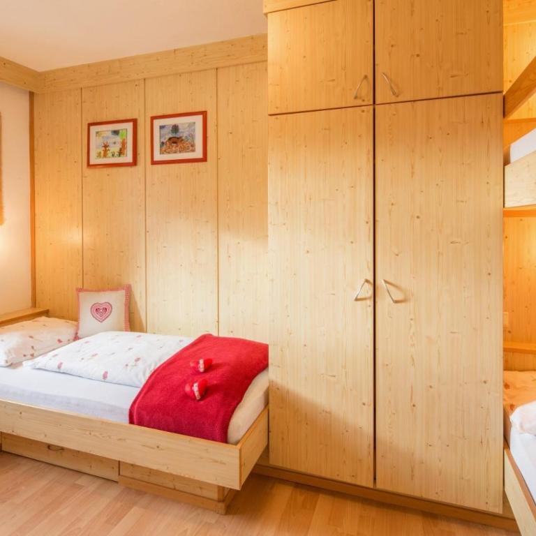 Voppichlhof App Arnika - Appartamento Deluxe con 2 Camere da Letto e Vista Giardino - 2