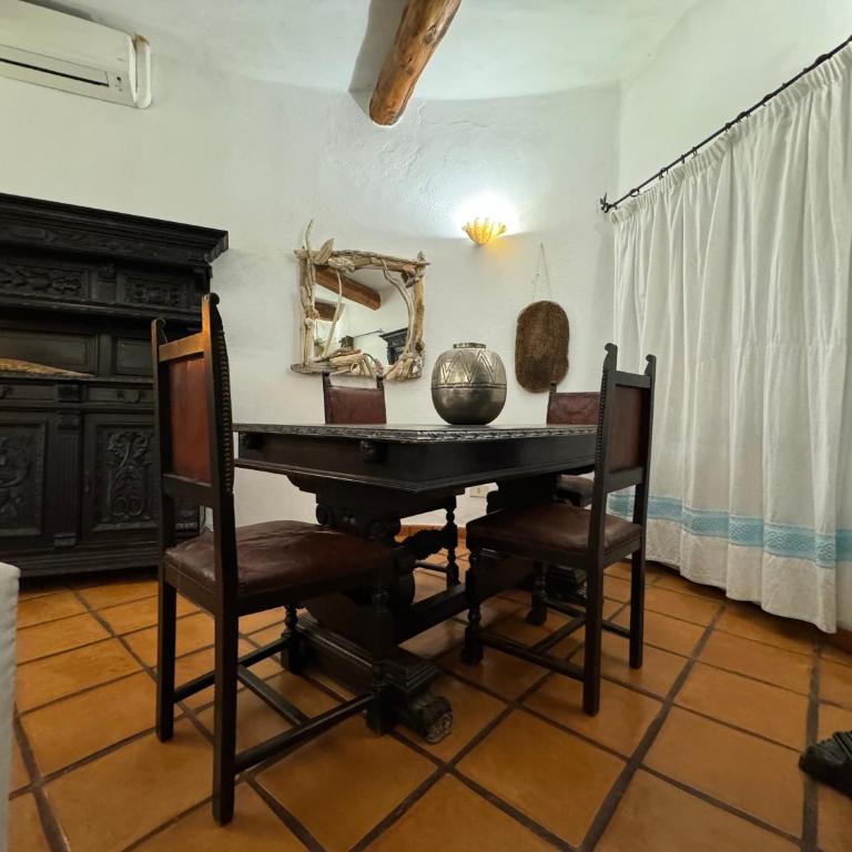 Villa Nuraghe - Villa con Vista Giardino - 17