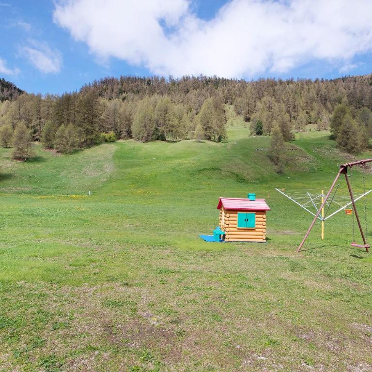 Bait dal Cucù App Canton - Appartamento Deluxe con 2 Camere da Letto e Vista Giardino - 28