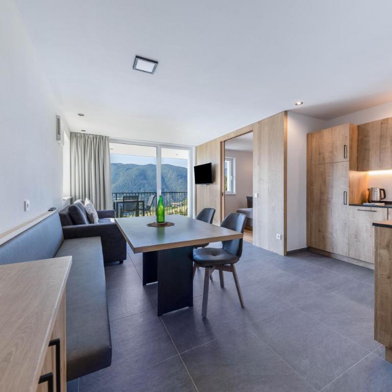 Thalerhof Naturae Montes Ritten - Deluxe-Apartment mit 2 Schlafzimmern und Gartenblick - 3