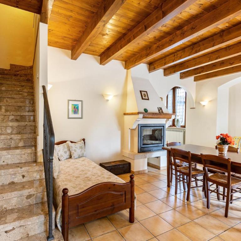 Agriturismo della Pieve Bardolino - Appartamento Deluxe con 2 Camere da Letto e Vista Giardino - 11