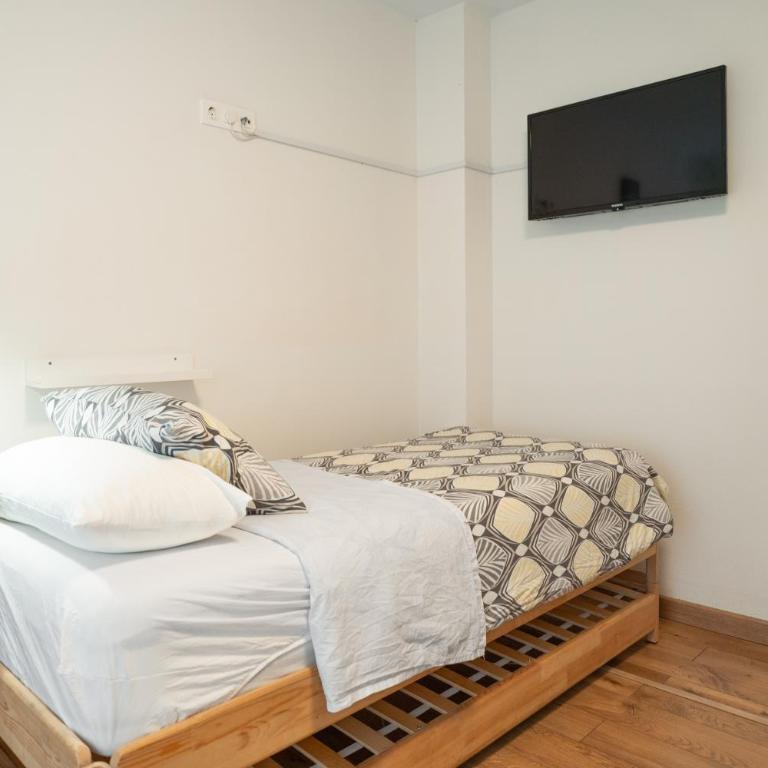 Life Magenta Gijón - Habitación Estándar - 1 cama grande - 4