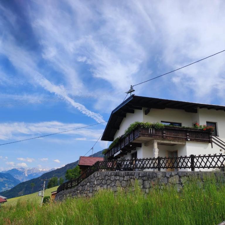 Ferienwohnung Zillertalblick - Deluxe-Apartment mit 2 Schlafzimmern und Gartenblick - 4