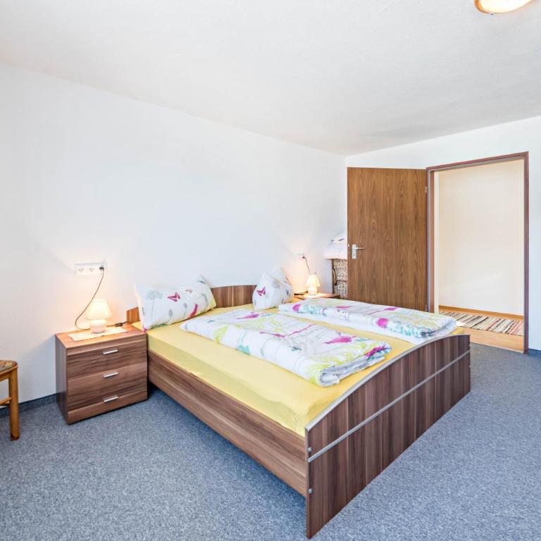 Ferienwohnung Zillertalblick - Deluxe-Apartment mit 2 Schlafzimmern und Gartenblick - 15
