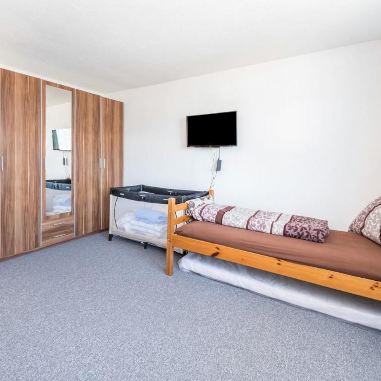 Ferienwohnung Zillertalblick - Deluxe-Apartment mit 2 Schlafzimmern und Gartenblick - 19