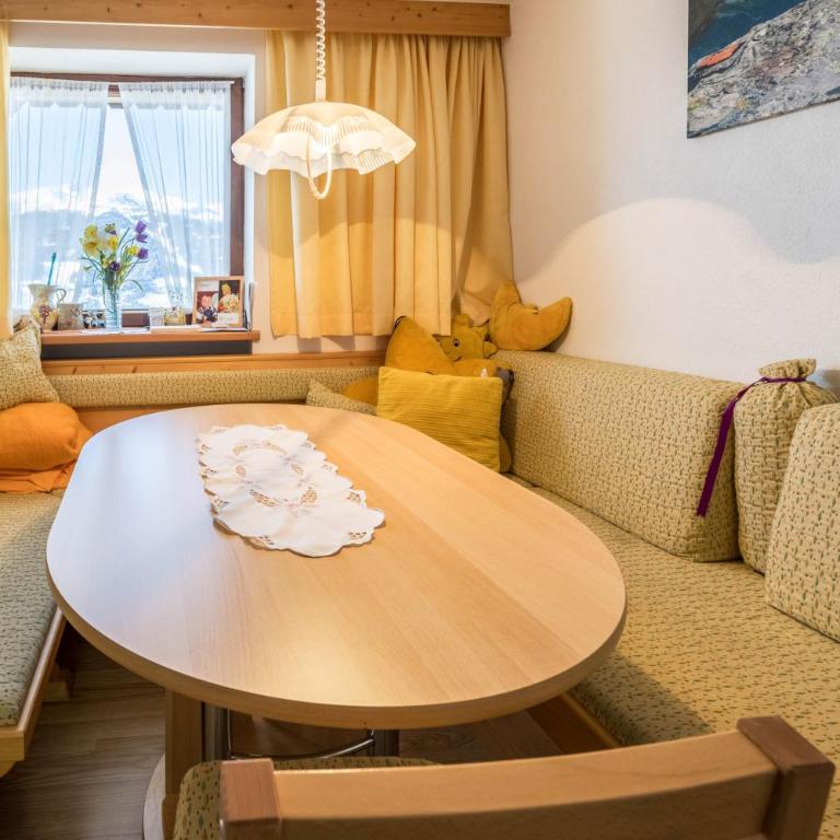 Ferienwohnung Zillertalblick - Deluxe-Apartment mit 2 Schlafzimmern und Gartenblick - 30