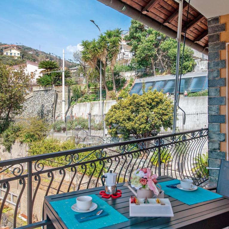 Due passi dal mare tra gli ulivi - Two-Bedroom Deluxe Apartment with Ocean View - 17