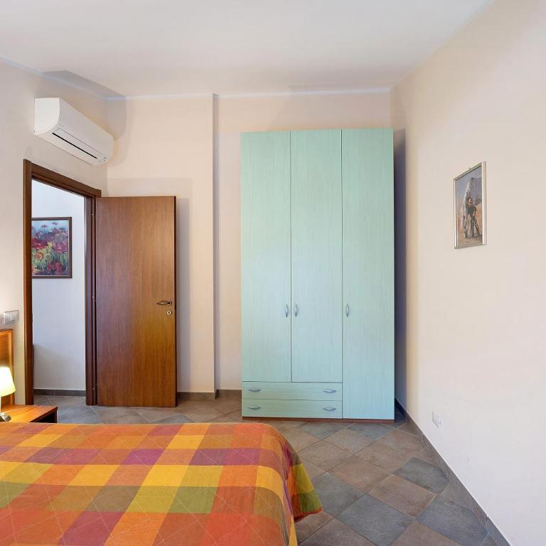 Virginia Agriturismo La Scuderia - Appartamento Deluxe con 2 Camere da Letto e Vista Giardino - 11