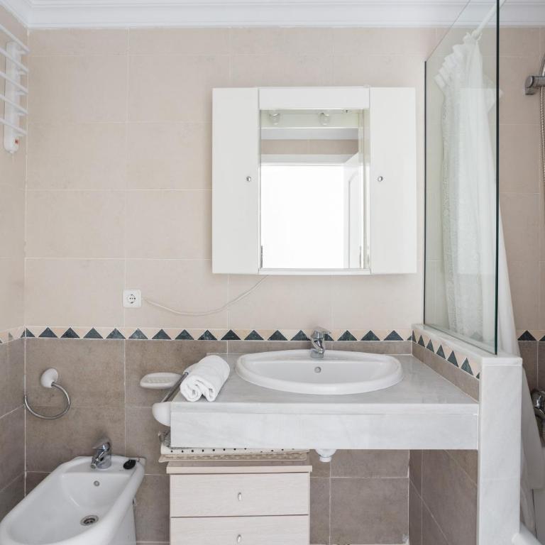 Keops - Apartamento Deluxe de 2 dormitorios con vistas al jardín - 18