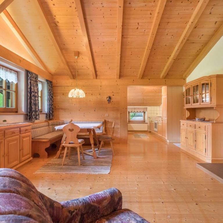 Ferienwohnung Spielberg - Superior Apartment mit 1 Schlafzimmer und Balkon - 3