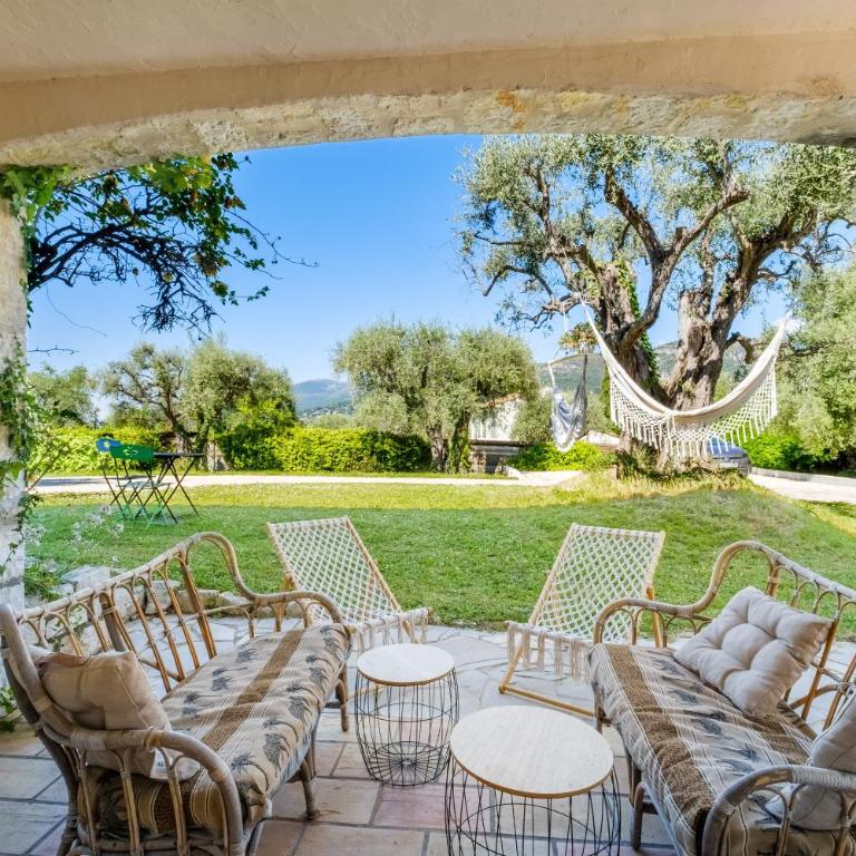 Magnifique Appartement - Mas Serens - Appartement 1 Chambre - Vue sur Jardin - 3