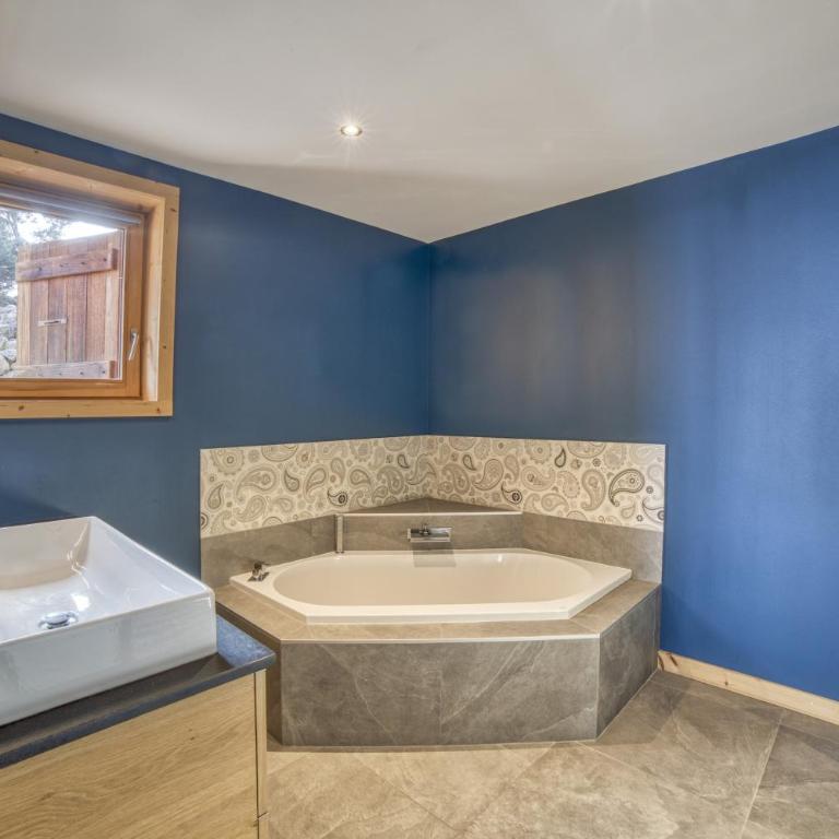 Chalet face au Mont Blanc wellnes - Chalet - 26