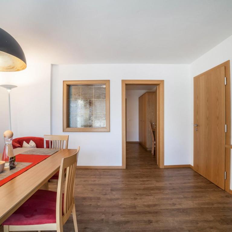 Schnitzer Ferienwohnung Anemone - Appartement 1 Chambre - Vue sur Jardin - 10