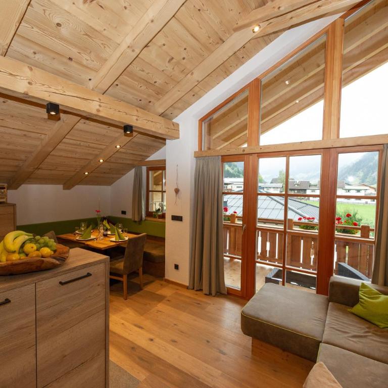 Blockhaus Ganschitter Großarl - Deluxe-Apartment mit 2 Schlafzimmern und Gartenblick - 4