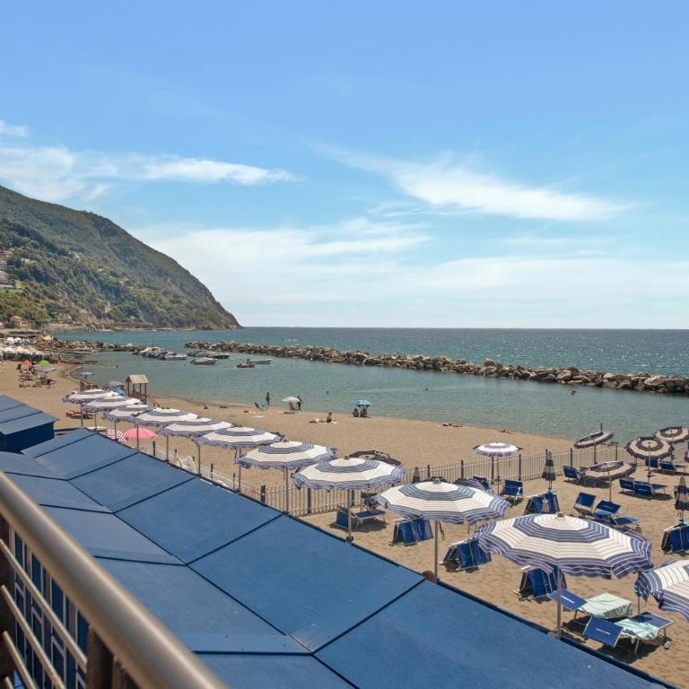 Un'oasi al Mare - Appartamento Deluxe con 2 Camere da Letto e Vista Giardino - 25