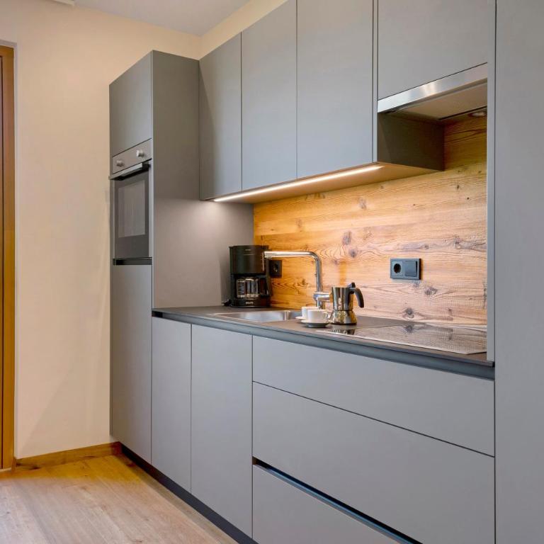 Baumannhof Villnöß - Apartamento Deluxe de 2 dormitorios con vistas al jardín - 4