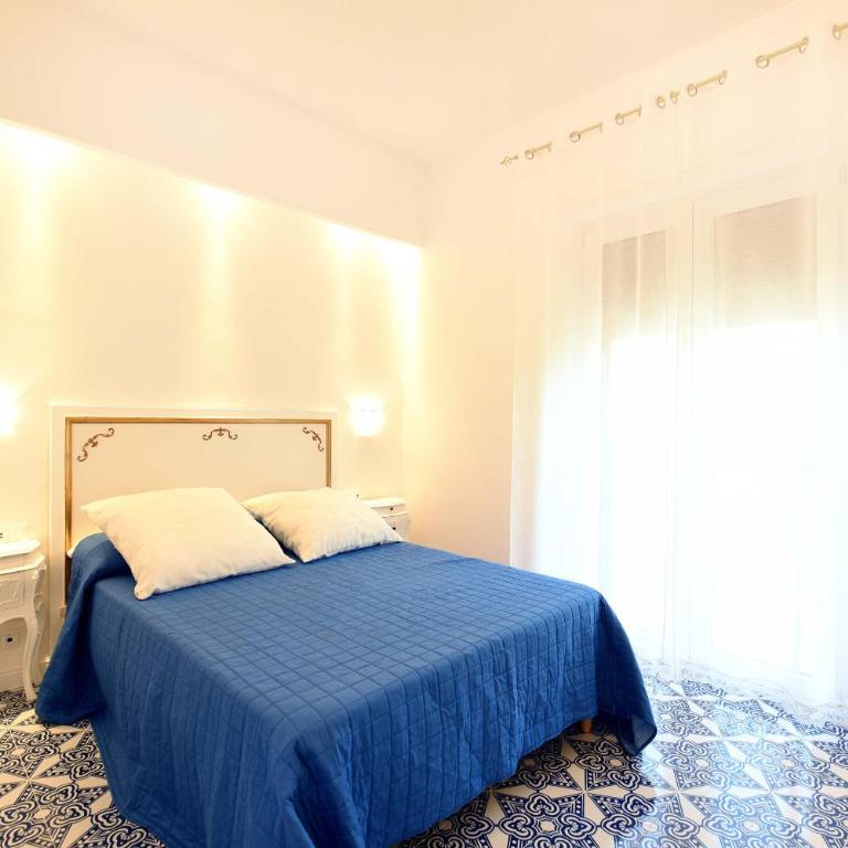 AMORE RENTALS - Casa Clara - Appartamento con 2 Camere da Letto e Vista Oceano Parziale - 10