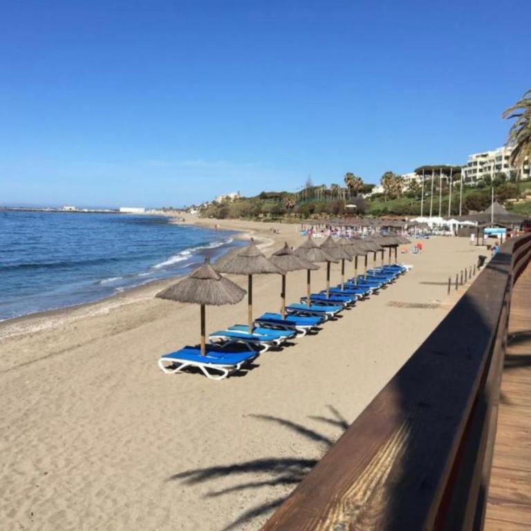 MI CAPRICHO BEACHFRONT 211 - Apartment with sea view - Costa del Sol - Apartamento de 2 dormitorios - 64