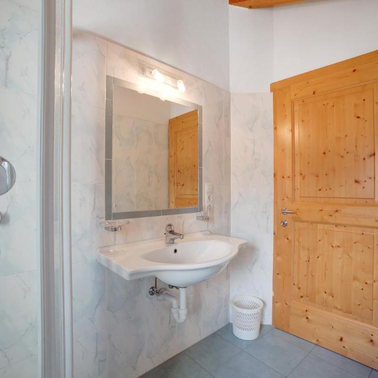 Ferienwohnungen Zwick Valarga - Superior One-Bedroom Apartment with Balcony - 9