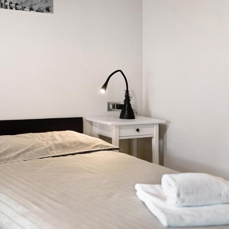 Casa Marcos n 29 - Appartamento Deluxe con 2 Camere da Letto e Balcone - 13
