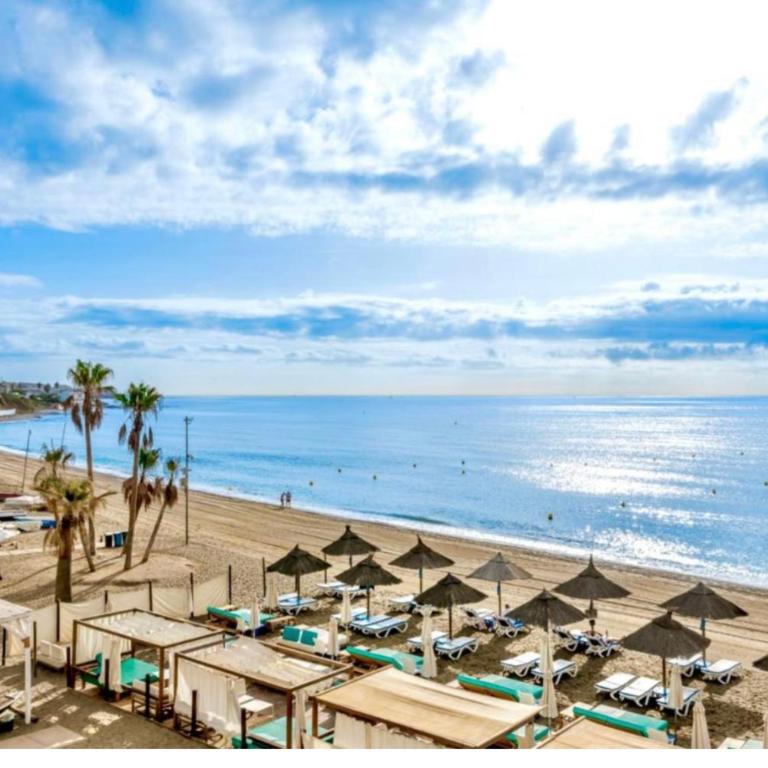 MI CAPRICHO BEACHFRONT 211 - Apartment with sea view - Costa del Sol - Apartamento de 2 dormitorios - 65