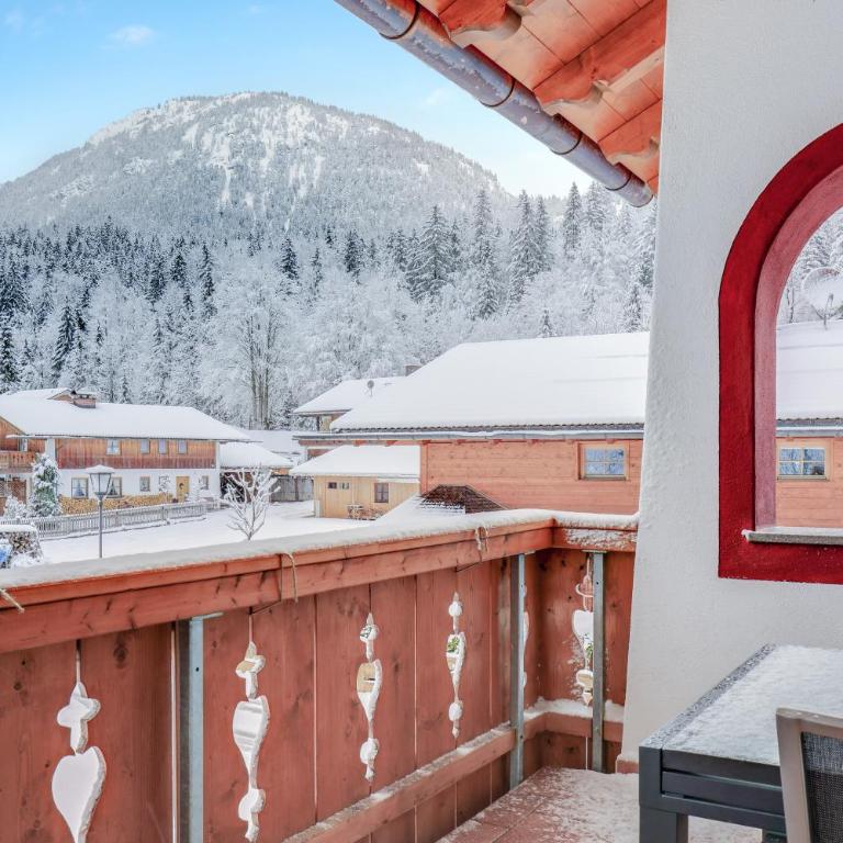 Ferienwohnung Schachen - Superior Apartment mit 1 Schlafzimmer und Balkon - 3