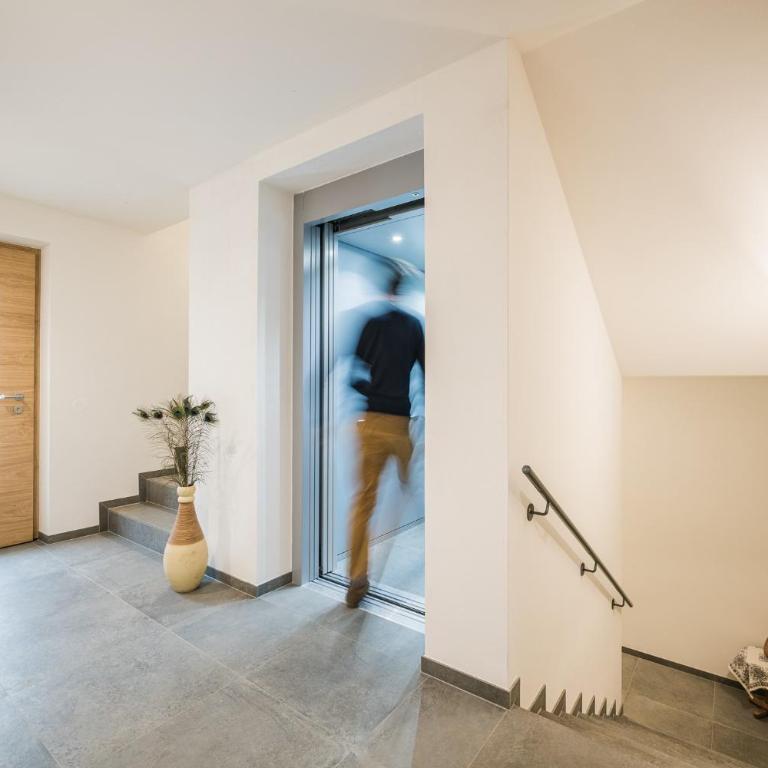 Kuenz Dolomites App 5 - Deluxe-Apartment mit 2 Schlafzimmern und Gartenblick - 11