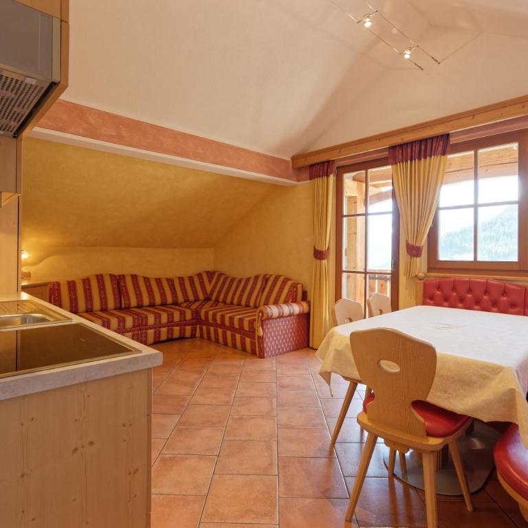 Bruneggerhof Weissenbach - Superior Apartment mit 1 Schlafzimmer und Balkon - 17