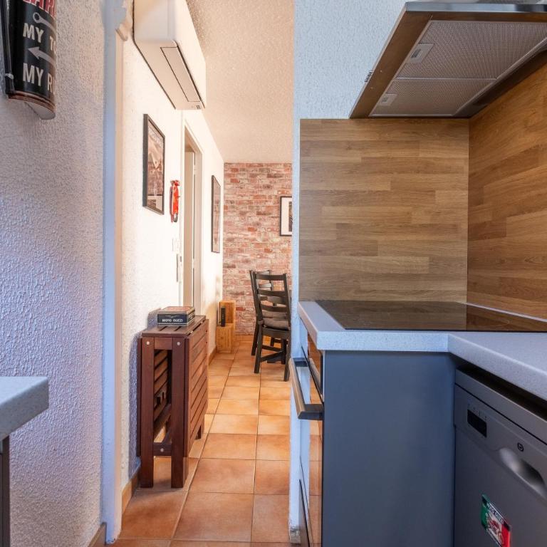 La Favière proche de la plage - Superior Apartment mit Stadtblick - 13