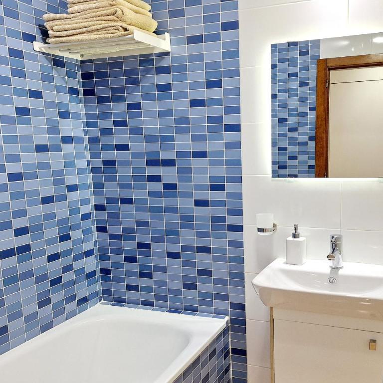 Apartment with large roof solarium - Apartamento Deluxe de 2 dormitorios con balcón - 12