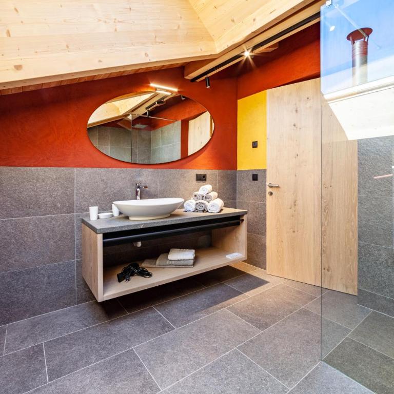 Huetterhof Apartement Summer - Deluxe-Apartment mit 2 Schlafzimmern und Gartenblick - 14