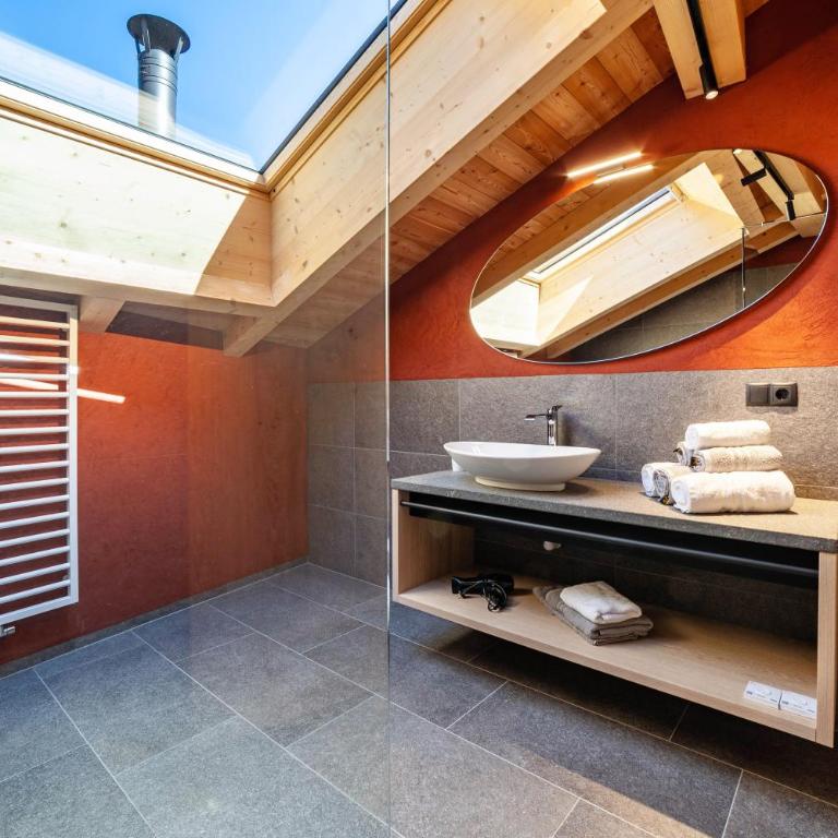 Huetterhof Apartement Summer - Deluxe-Apartment mit 2 Schlafzimmern und Gartenblick - 13