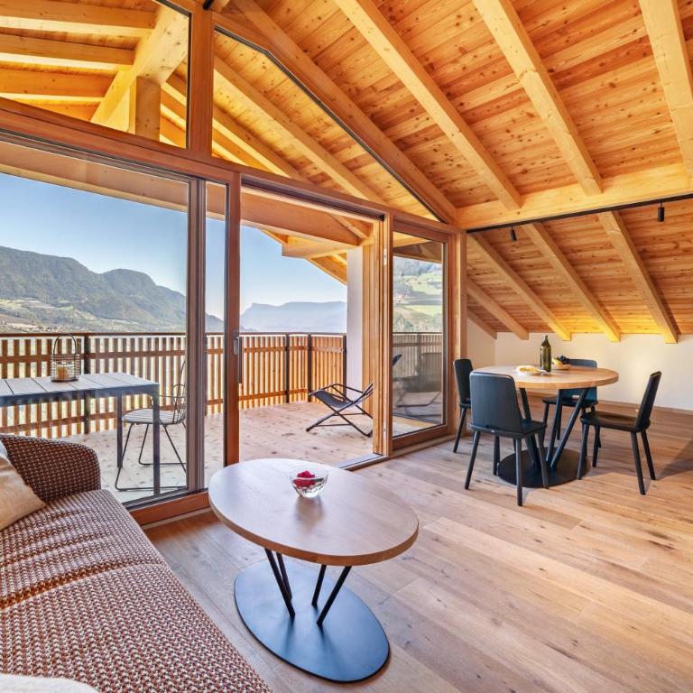 Huetterhof Apartement Summer - Deluxe-Apartment mit 2 Schlafzimmern und Gartenblick - 1