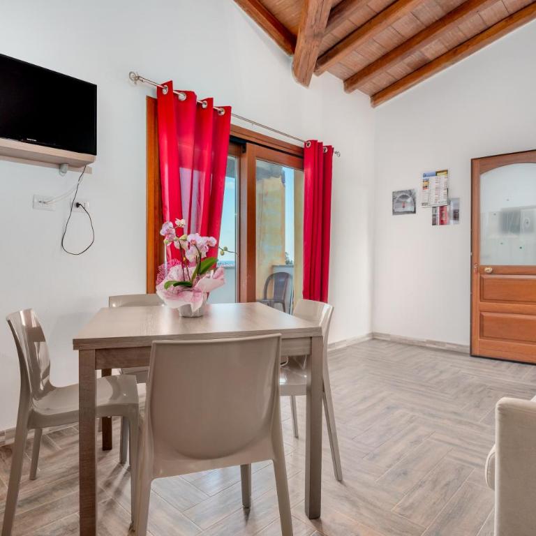 La finestra sul mare - Appartamento Deluxe con 2 Camere da Letto e Vista Oceano - 5