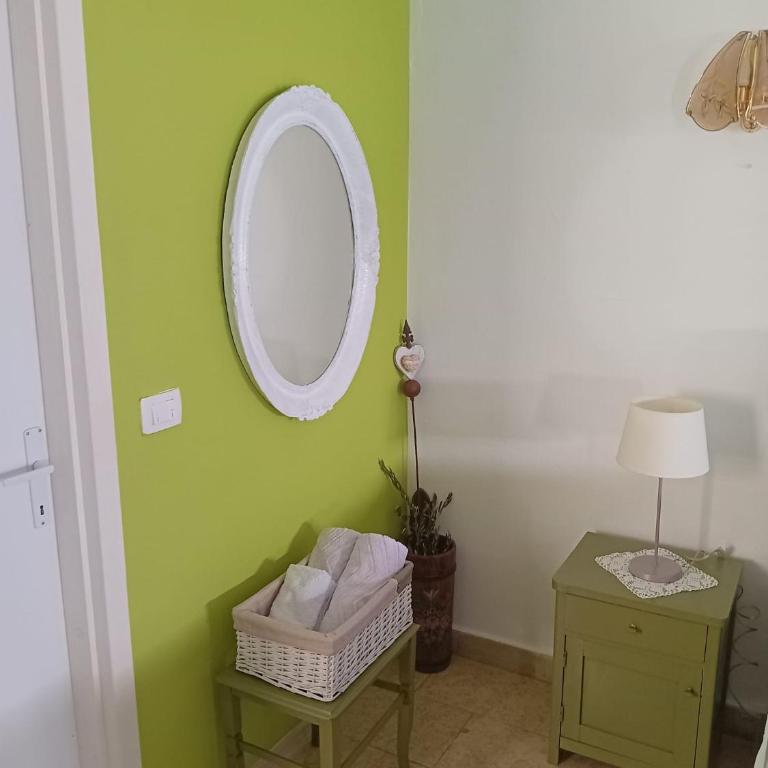 Green Lily Apartments - Apartment - 37