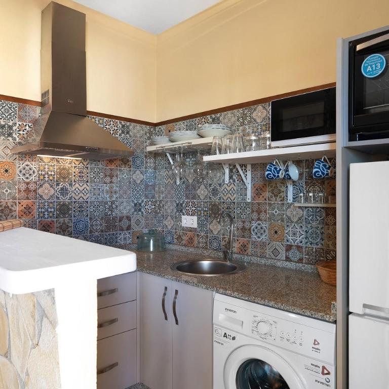 Casa Dorca 1 - Habitación Cuádruple con ducha - 10