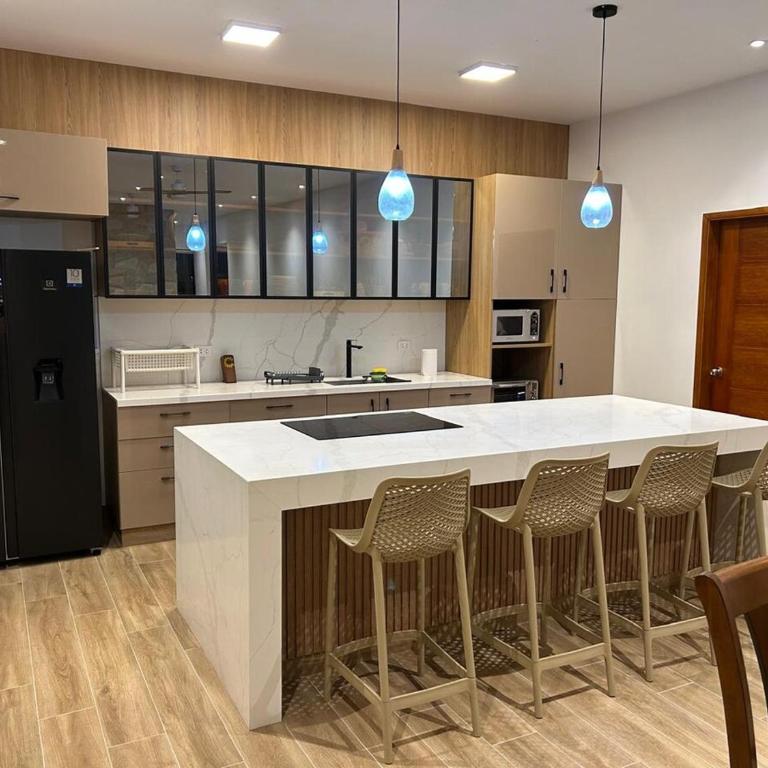 Acogedora casa de campo con piscina y jacuzzi - Villa con piscina privada - 4