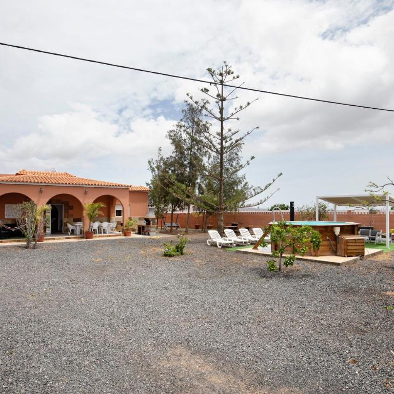 Abundia House - Villa - 37