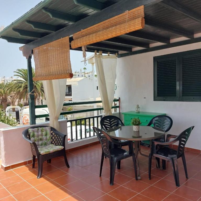 Apartamento Sol y Playa - Two-Bedroom Deluxe Apartment with Ocean View - 34