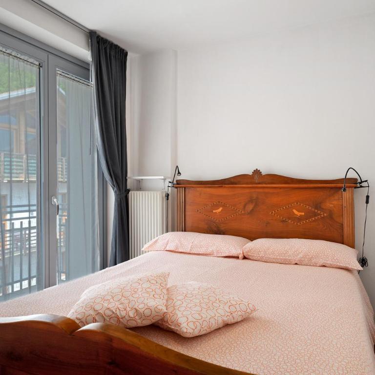 Ciclamino Standard Vittoria - Appartamento Deluxe con 2 Camere da Letto e Vista Giardino - 8