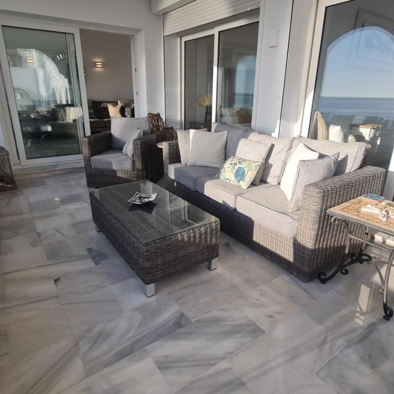 240 Front line beach La Cala - Apartamento Deluxe de 2 dormitorios con vistas al mar - 10